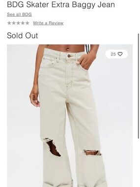 BDG Wide-Leg Ripped Jeans in Cream